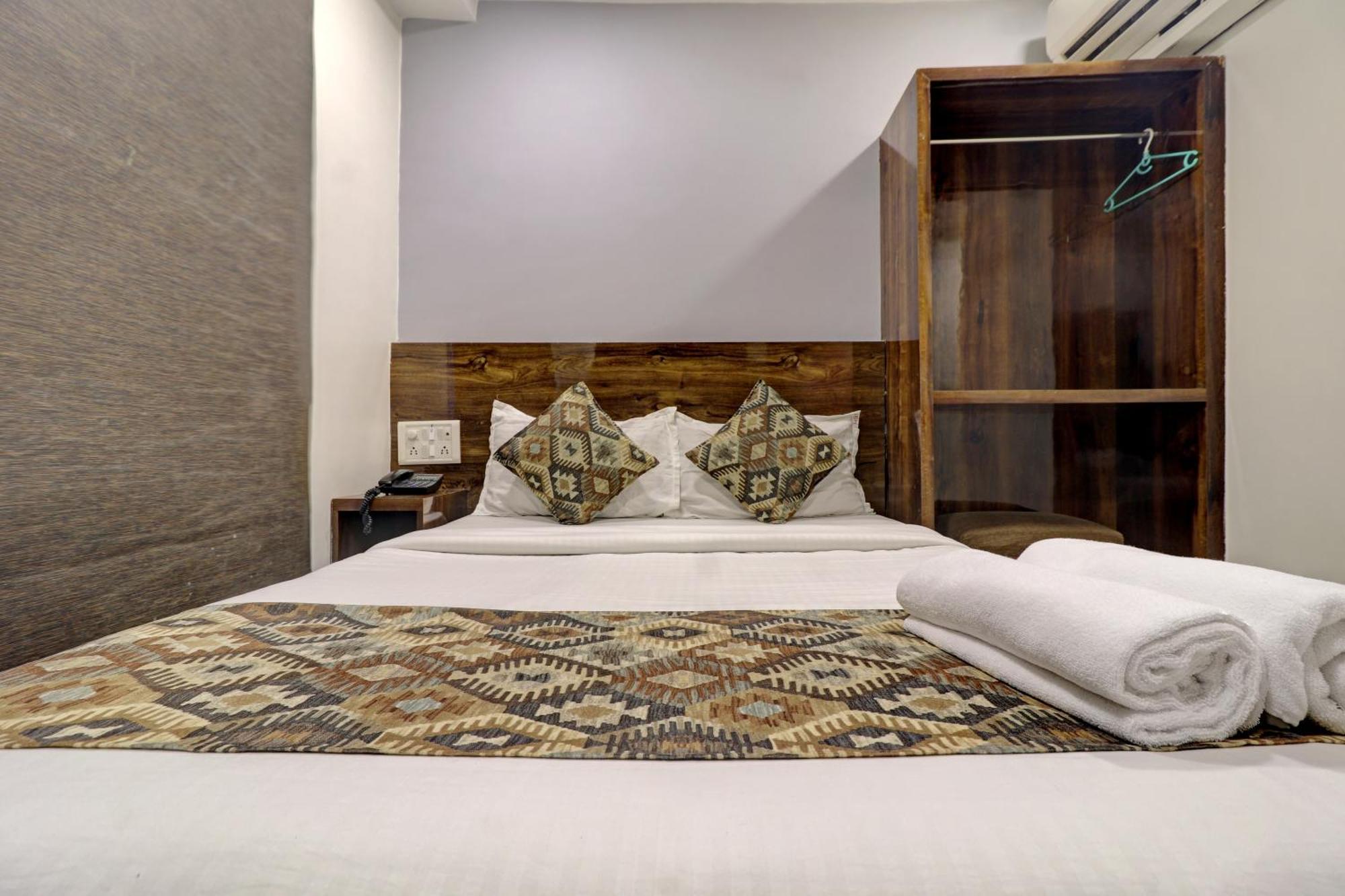 Hotel Merry Gold Mumbai Luaran gambar